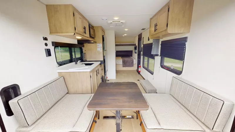 18RJBWBL Floorplan Main Room