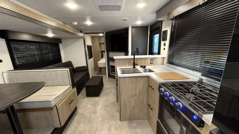 25MW Floorplan Main Room