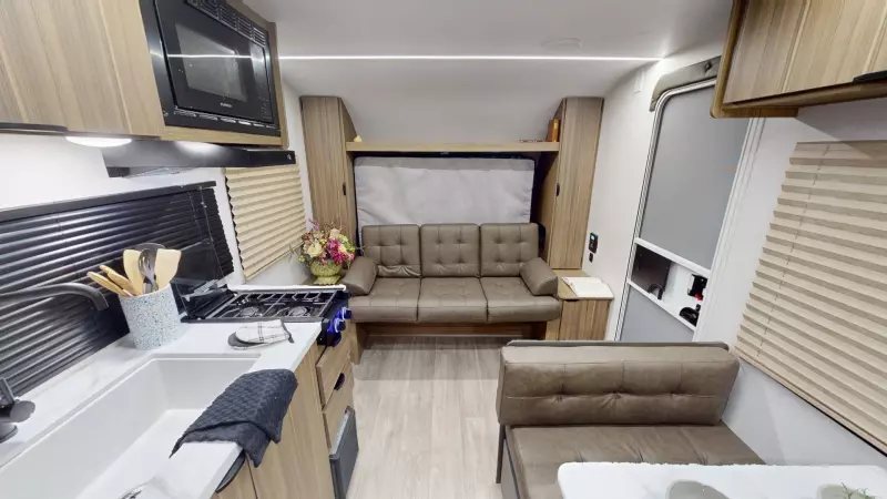 179DBK Floorplan Main Room