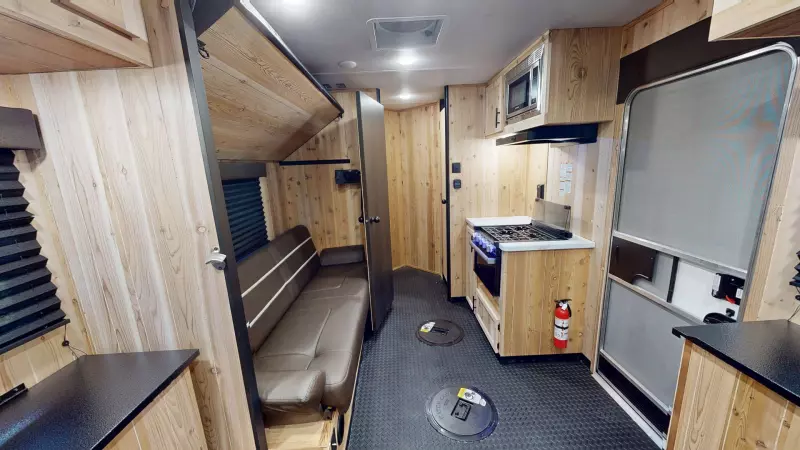 16RM Floorplan Main Room