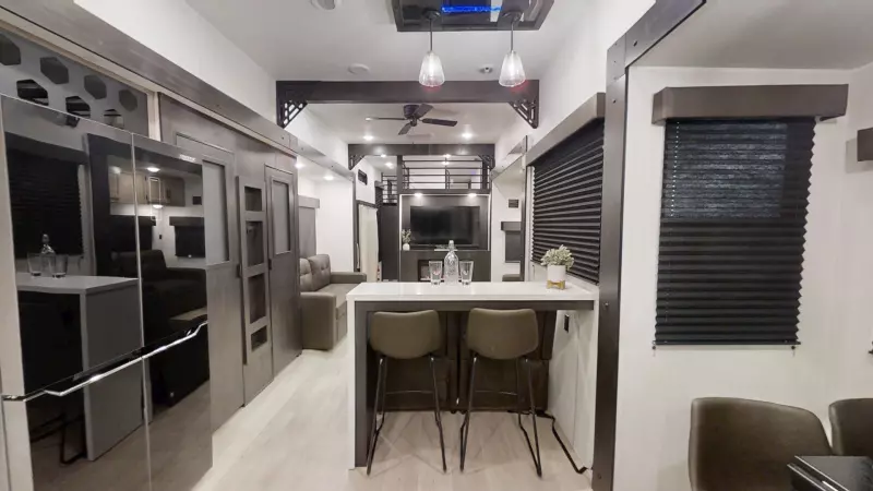 39DKBL Floorplan Main Room